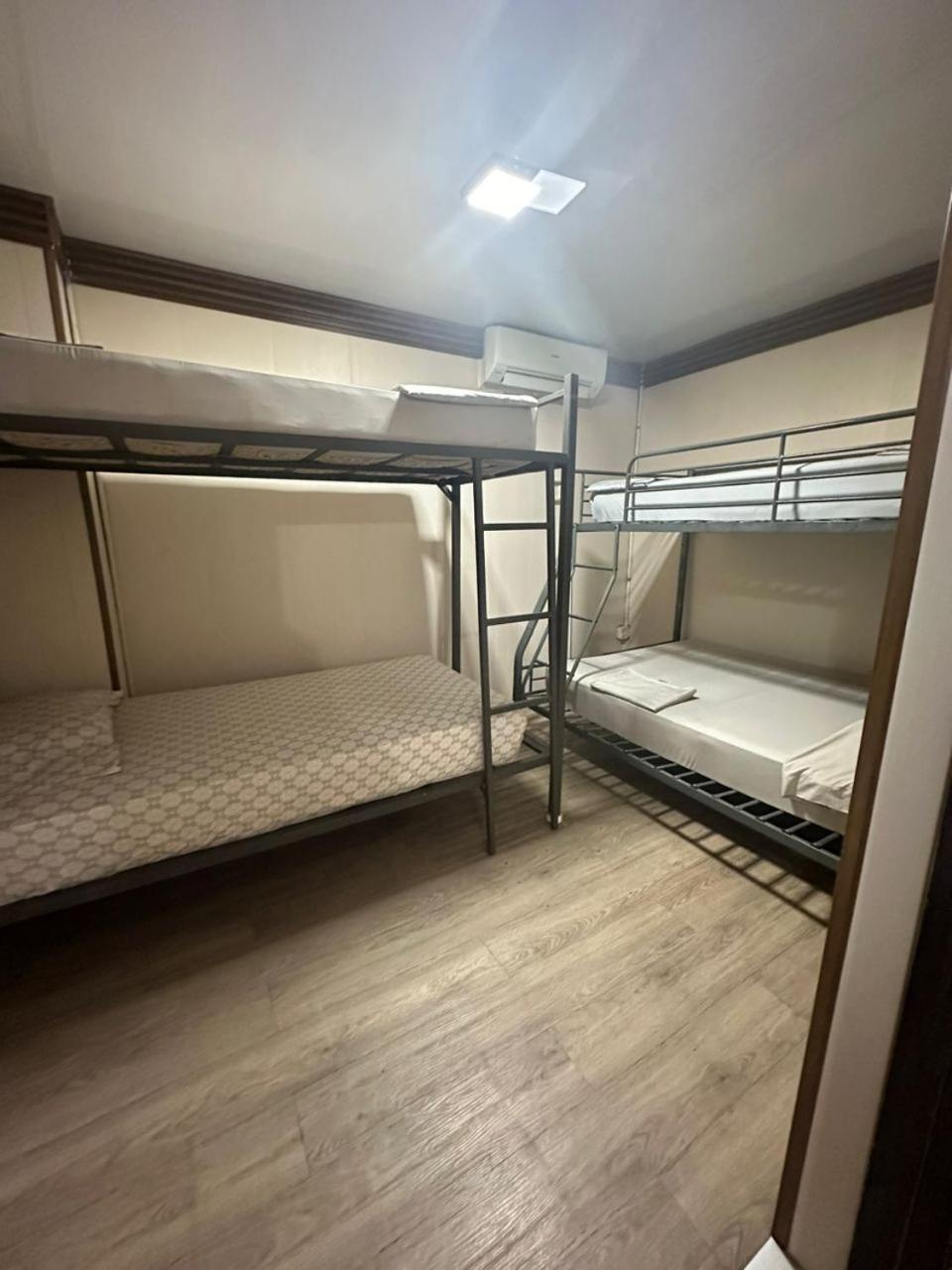 Hostel The Pod 33 パナマ・シティー エクステリア 写真